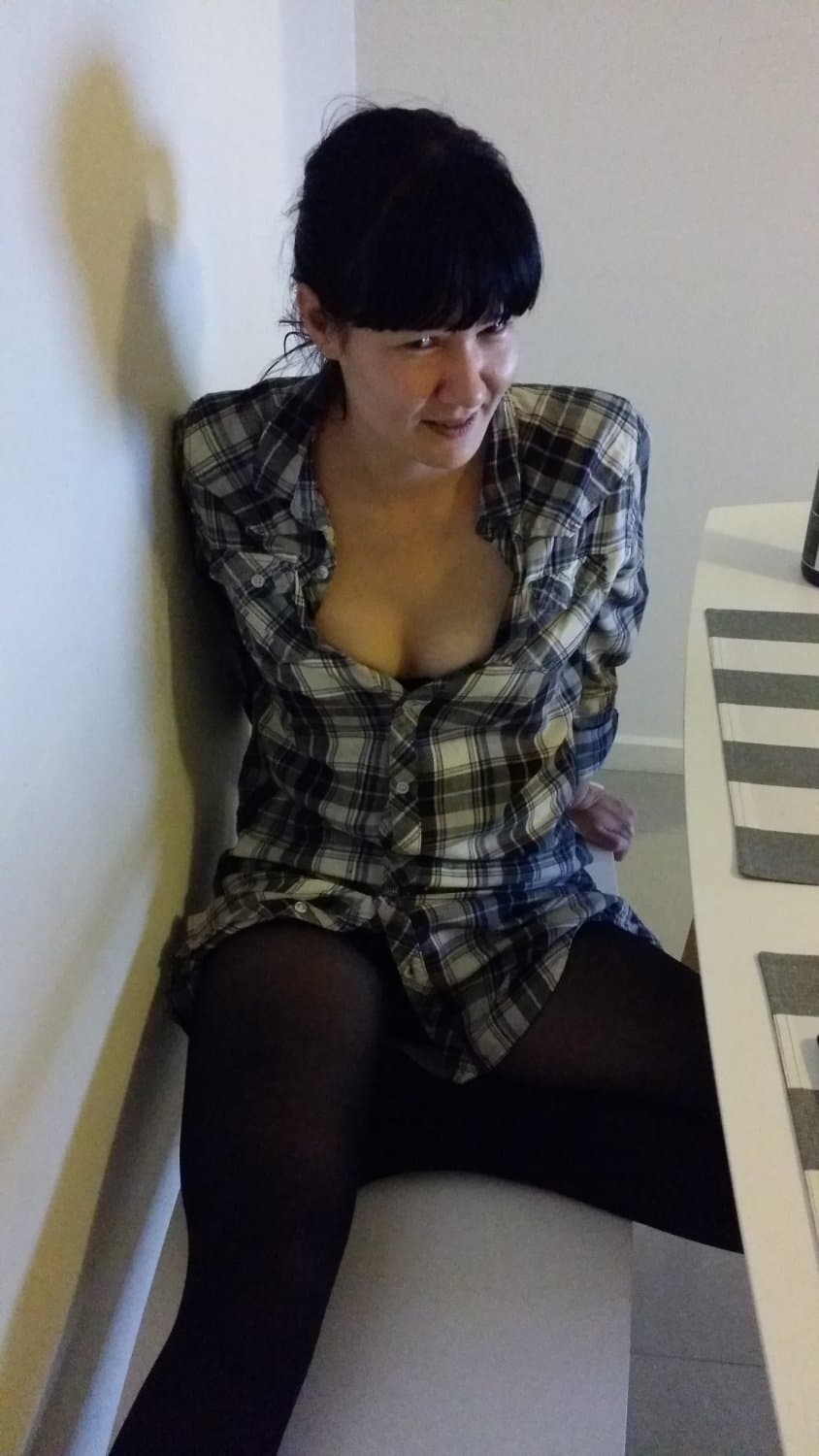 Lea Elvery - Aussie Asian Amateur Slut