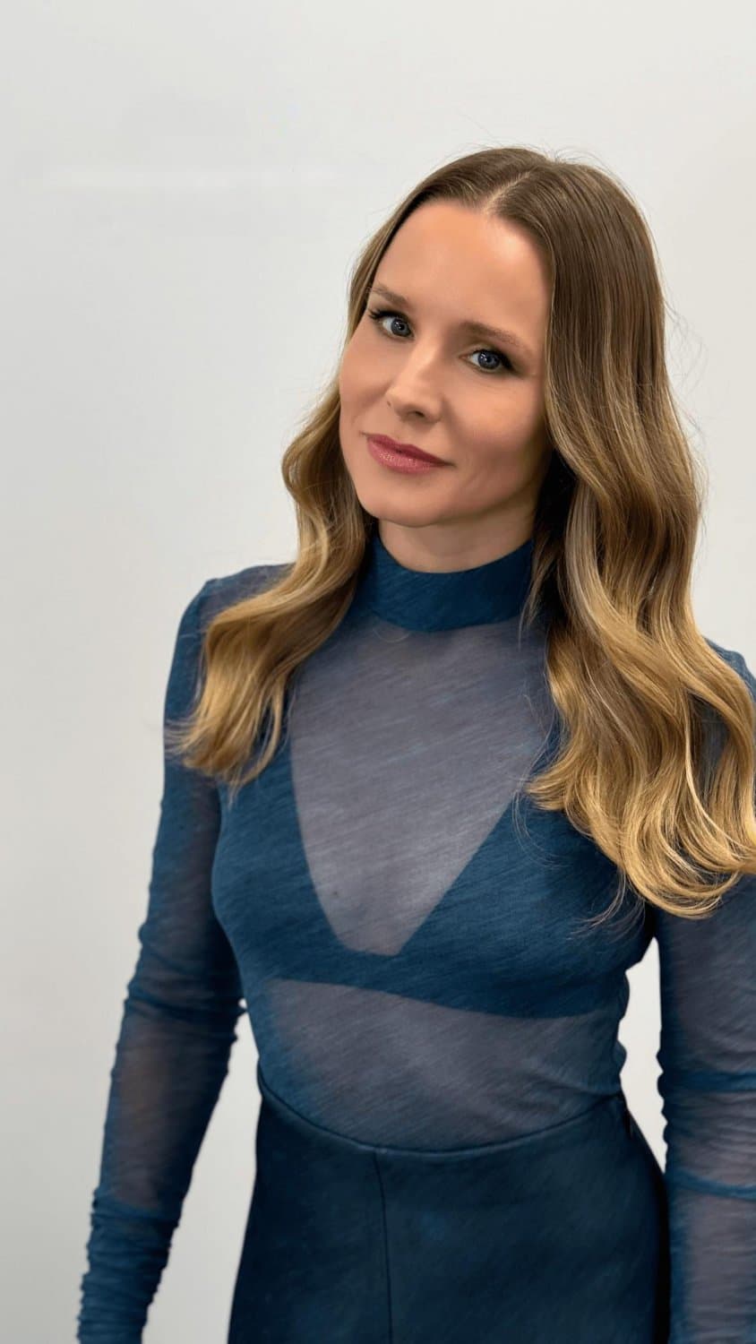 Kristen Bell - Fit, petite, tiny tittied MILF