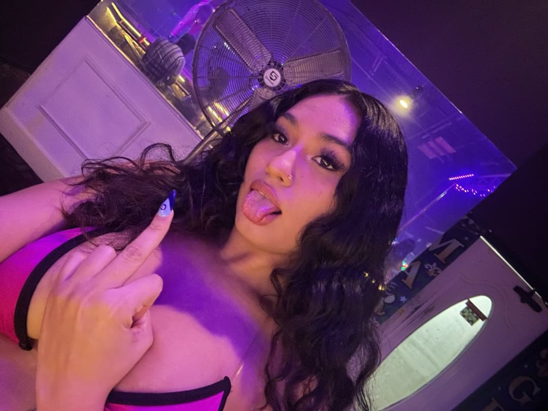 Sexy busty latina slut Kali pt2