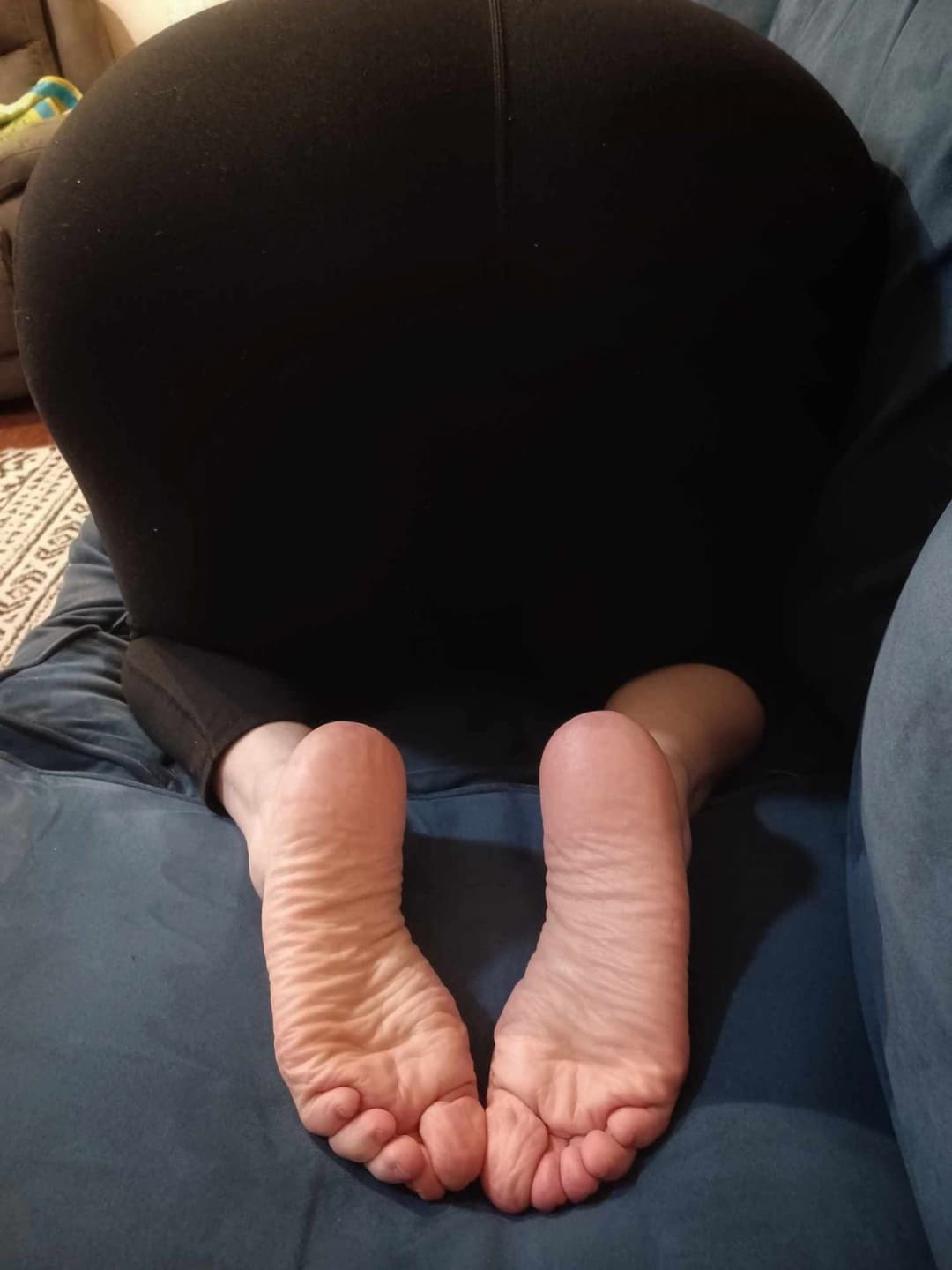 Sexy mother-in laws feet