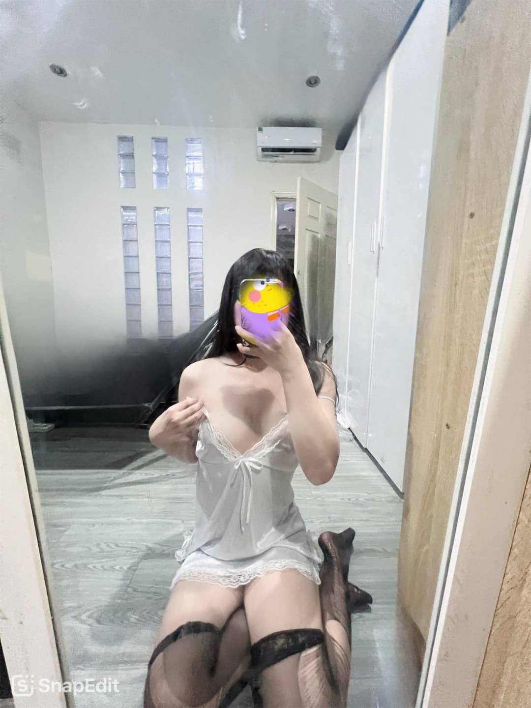 Ladyboys in vietnam have a hobby of eating straight men