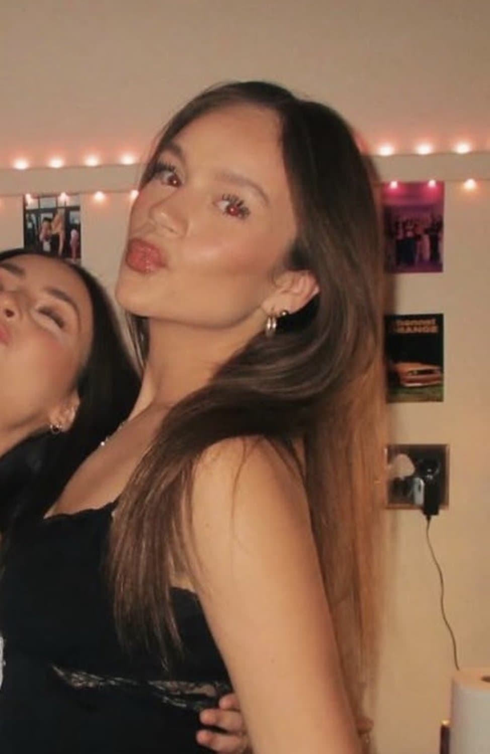 Sophomore Blonde Stunner with a gorgeous facecard