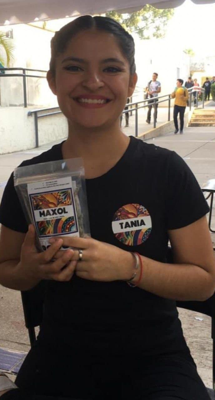 Nutriologa Tania sepulveda entrego sus nalgas por mensaje