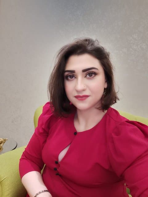 Beautiful and attractive Iraqi wife7771