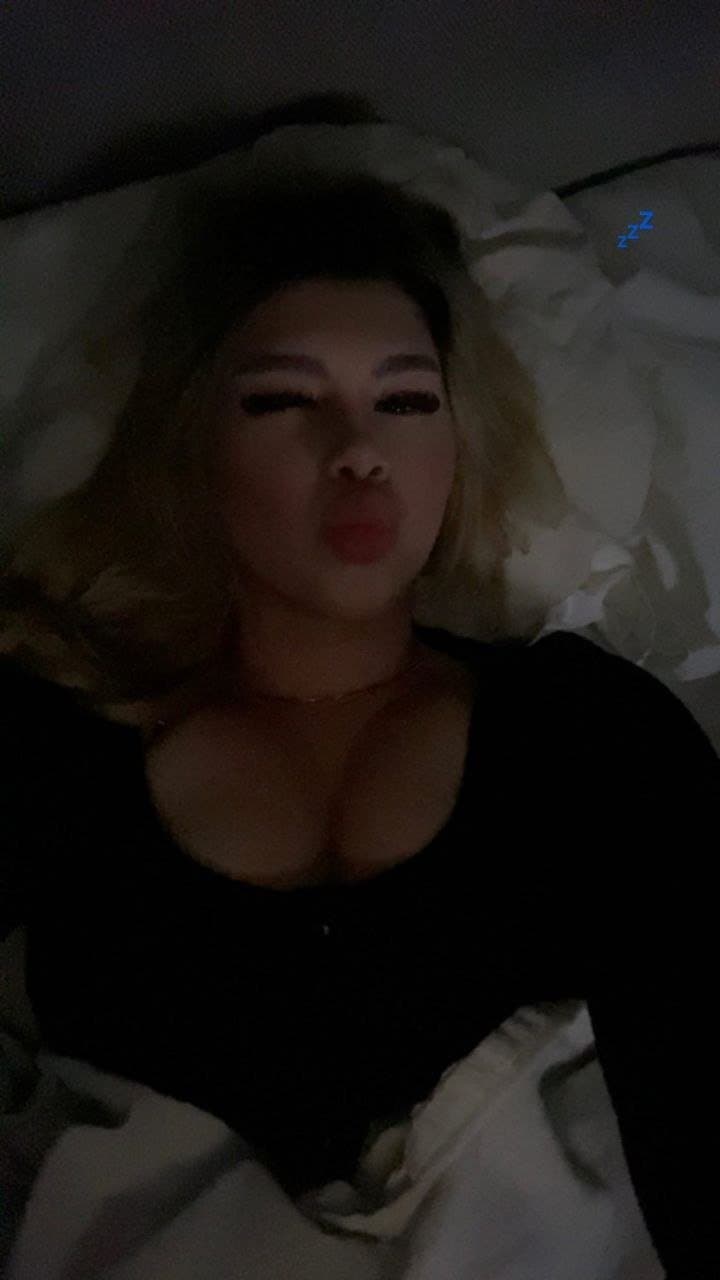 Click to view full size Swedish influencer Alva Angelina