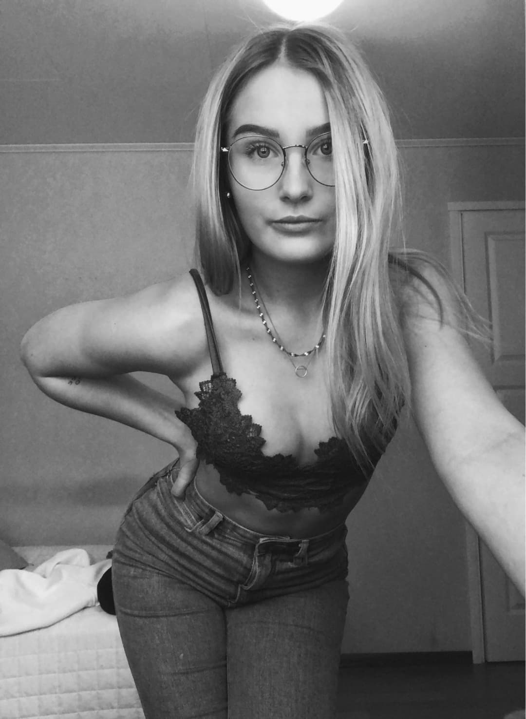 Sexy Finnish slut for you to cum all over