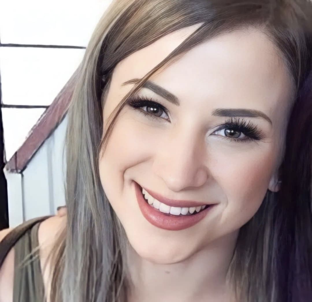 Good Christian girl Jen gives in to temptation and ends up with a messy bukkake cum face fake