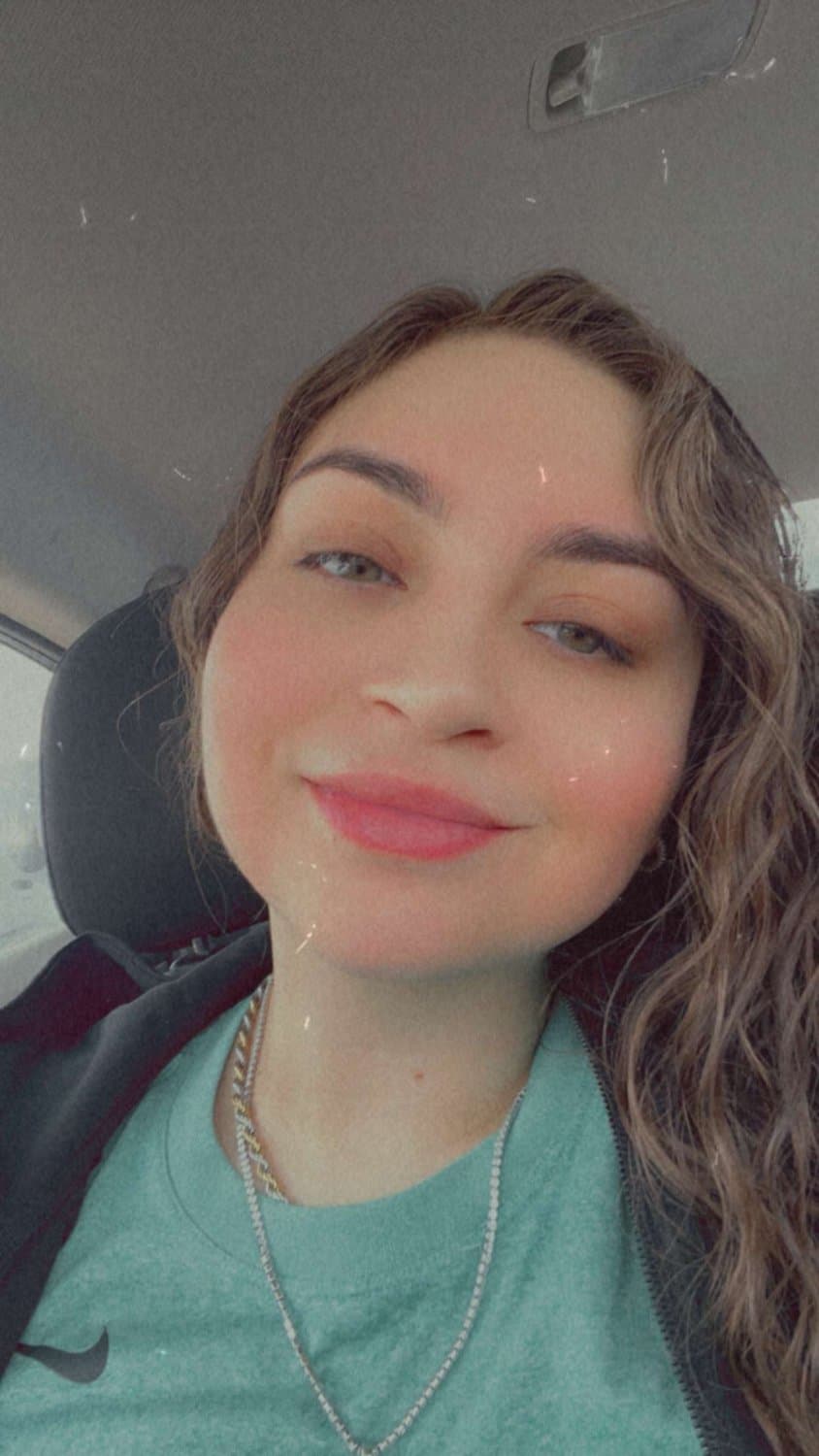 Cute face, cute tits