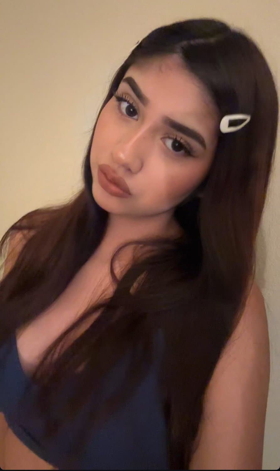 Esta latina ha de coger bien rico