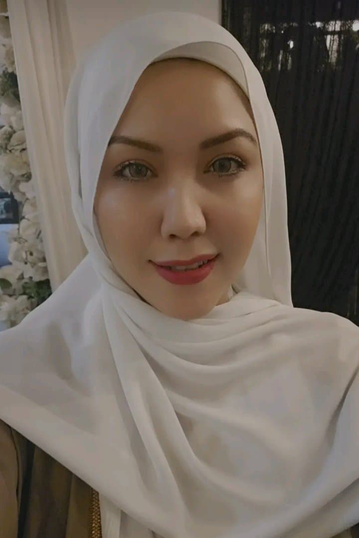 Click to view full size Lyanaratuspa leaked video melayu tetek besar padu