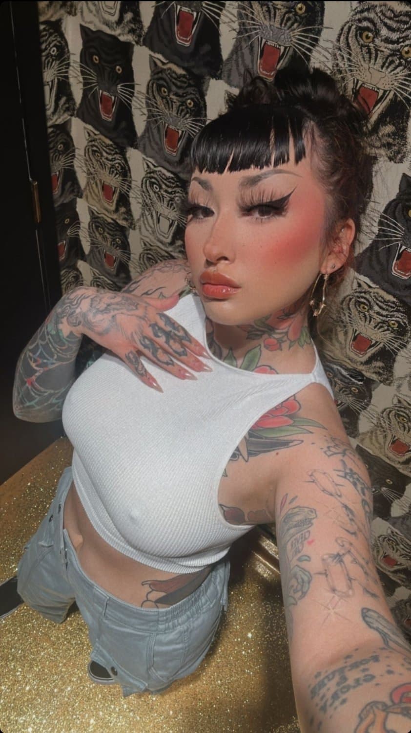 Burlesque dancer nudes