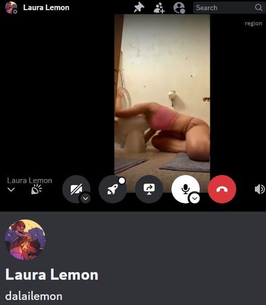 Click to view full size kik: mspadna junk mom prostitute looking for people to shame her online