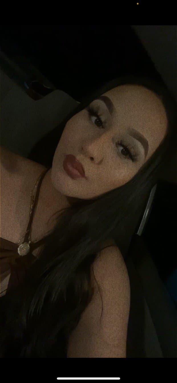 (Not nude) Anyone know this Las Vegas thot?