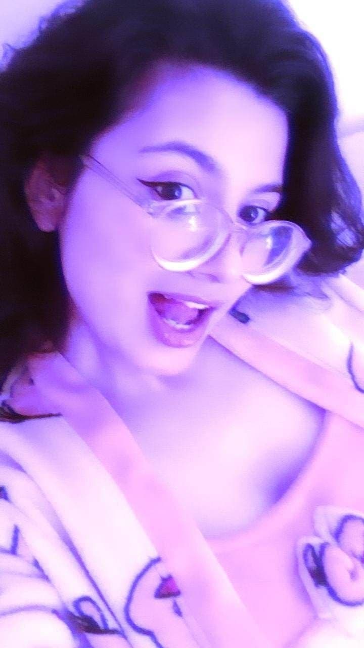 Desi slut - Nice boobs, nude and non-nude