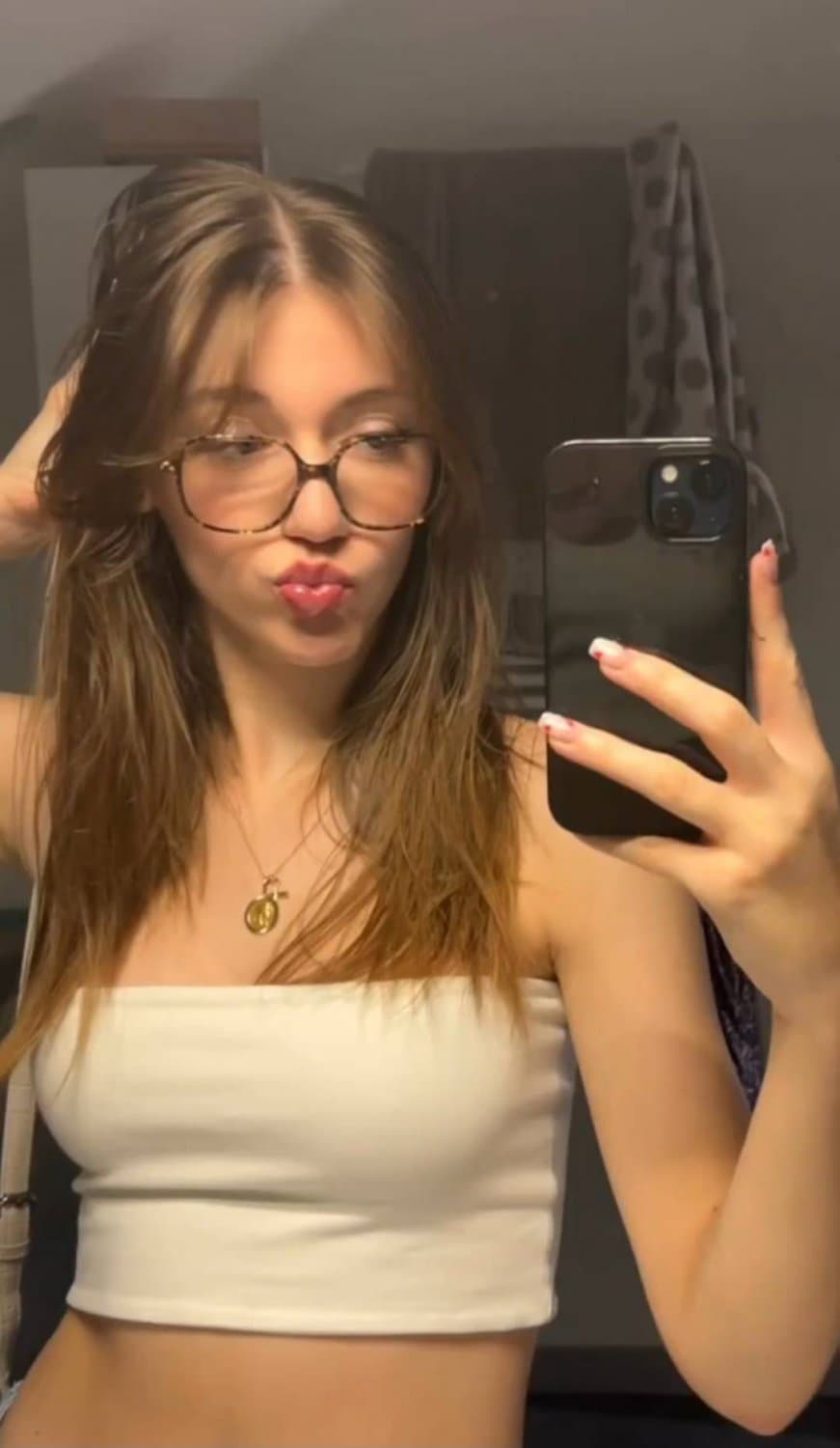 Tell me what youll do to my roomate