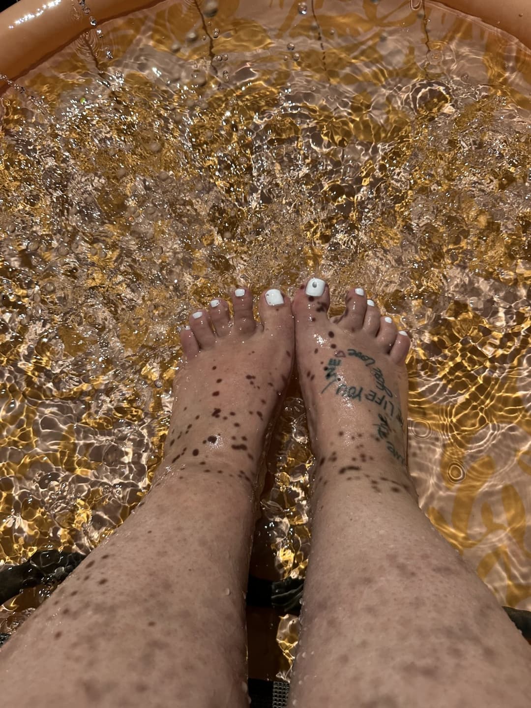 Dumb slut wife Abby banks Kik banks.jj59 for more