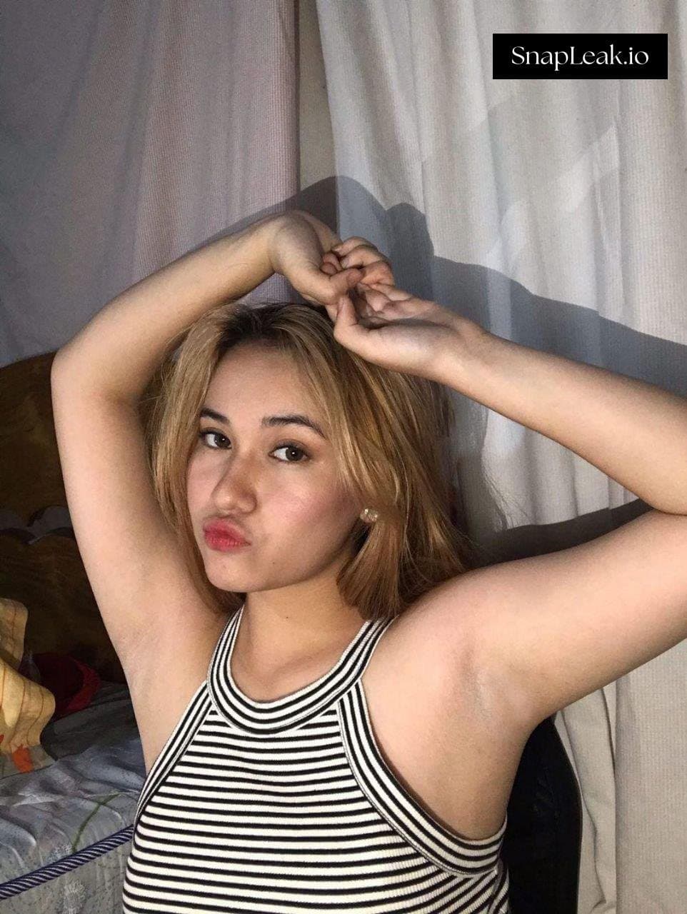 Cute Hottest Arab Babe Pink Pussy Riding Fingering