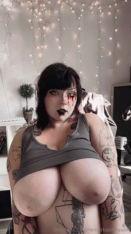 Click to view full size Remarkable BBW Goth Babe