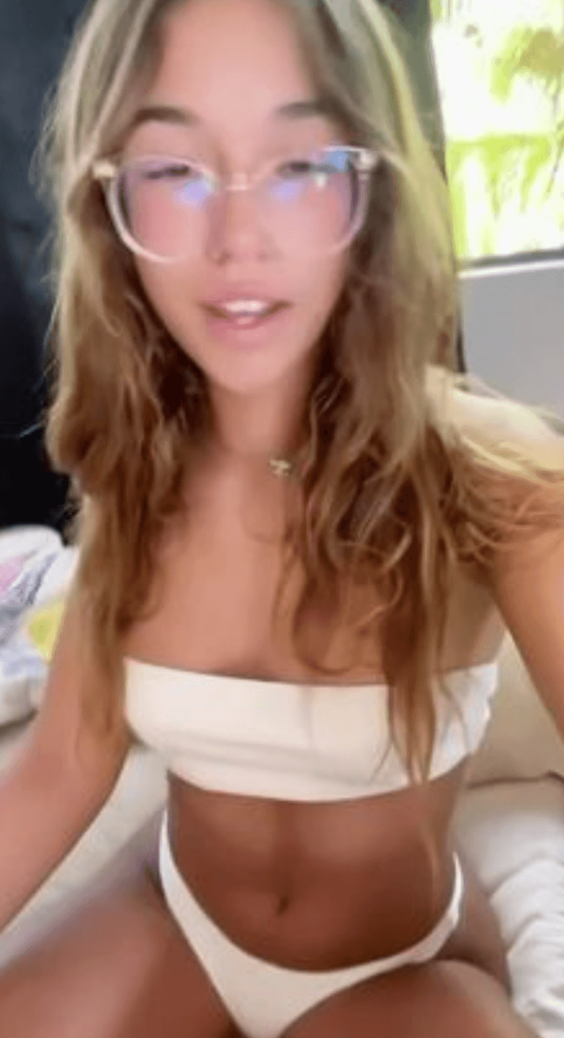 Mommy Cum-Slut, Chloe Parker BEST pic collection. + 1 really rare video!! (No sound).