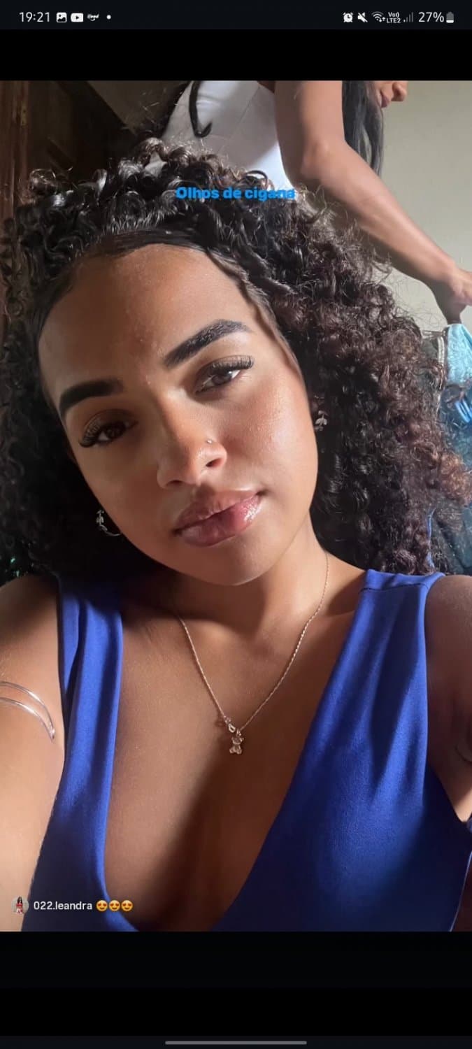 dudinha. putinha novinha da minha cidade. vazada dando pro tio e pro primo dela. ig dela no meu pv