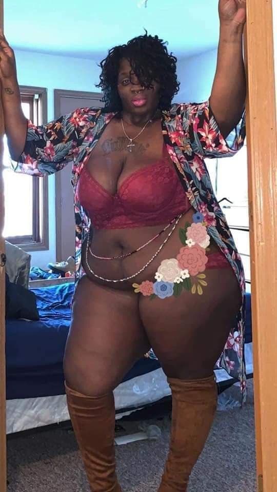 Dark Chocolate SSBBW Ebony Cougar I Would Not Pull Out 15