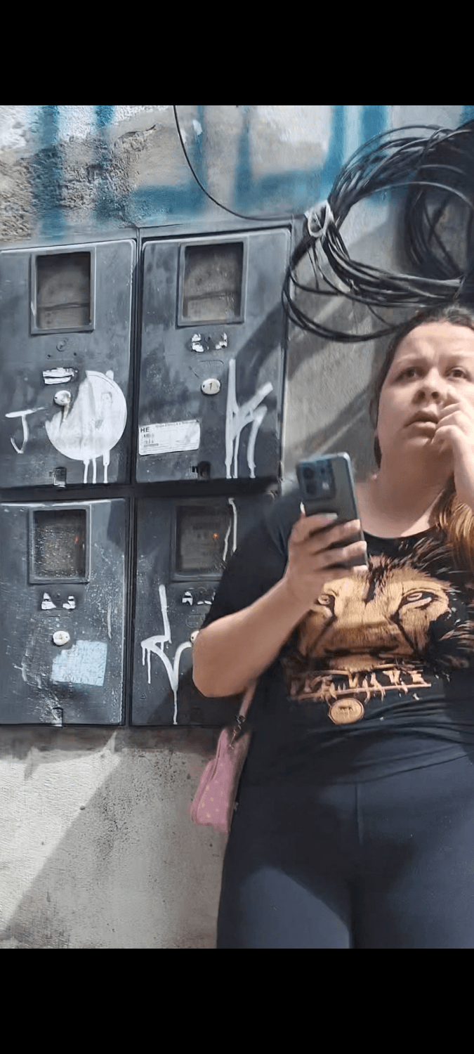 Gordinha gostosa ( Cara de safada que goza dando o cuzão) + Bônus -Gostosa do rabo lindo de legging.