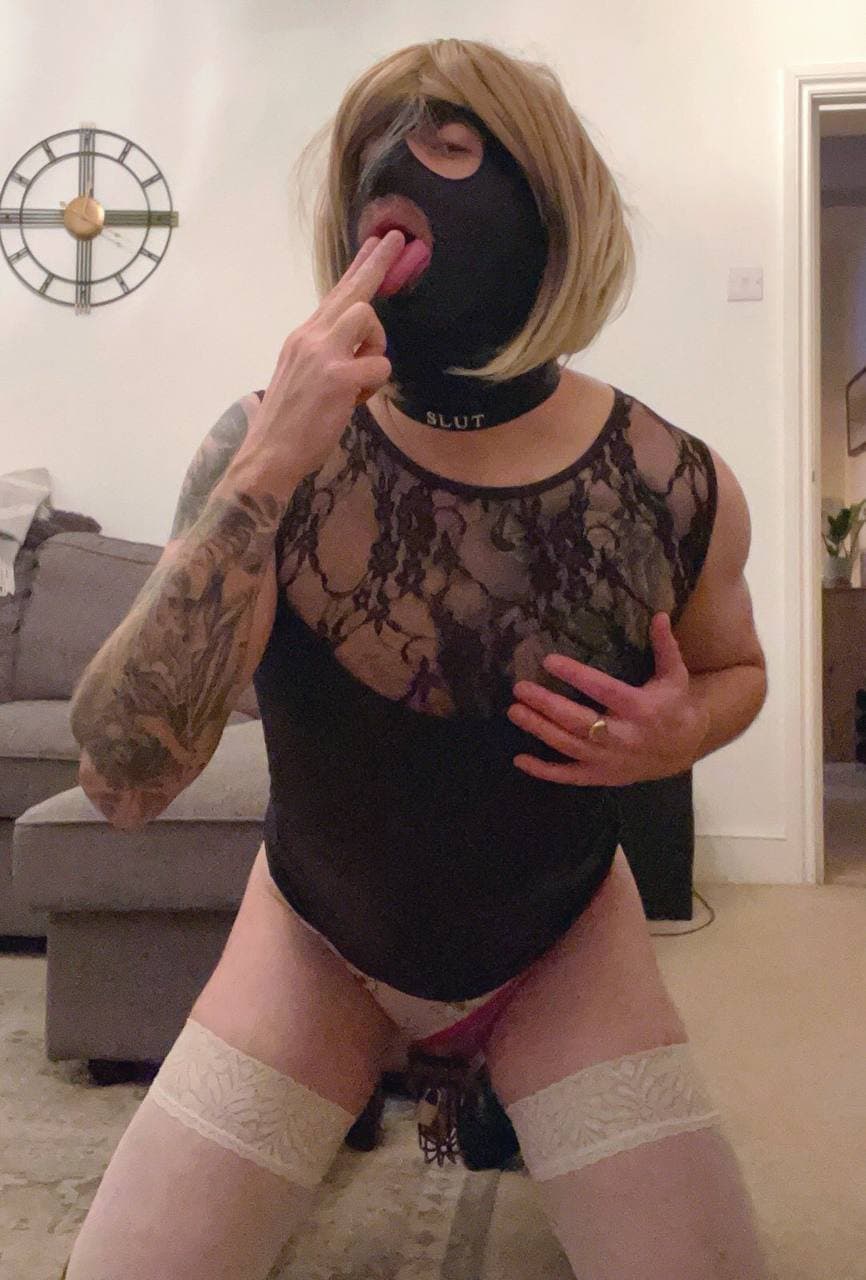 Mike Easton, London UK, WApp +447721126220, kik is Whoknowsmehere01 tele Sissy_Scarlet, ruin her