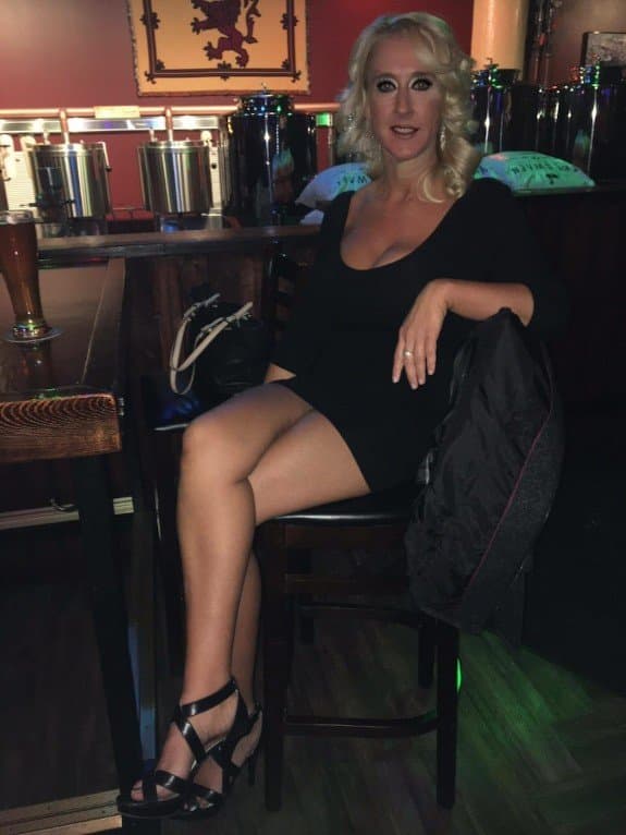 BLonde milf teacher sexts and fucks her teen student