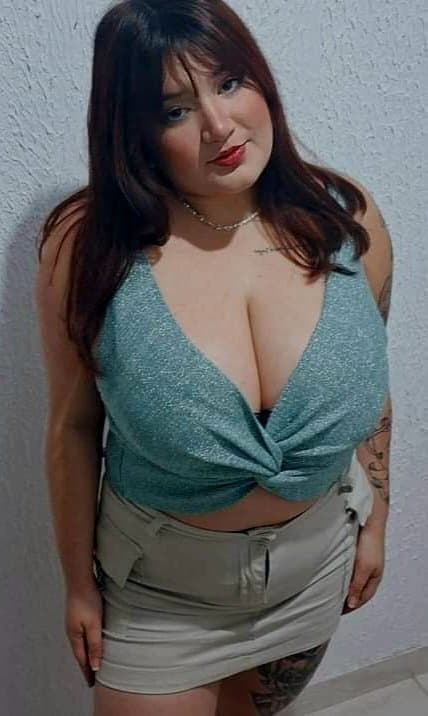 @lessabela Isabela Lessa gostosa peituda putinha do ABC Paulista SBC Baeta Neves. Delicia de mulher