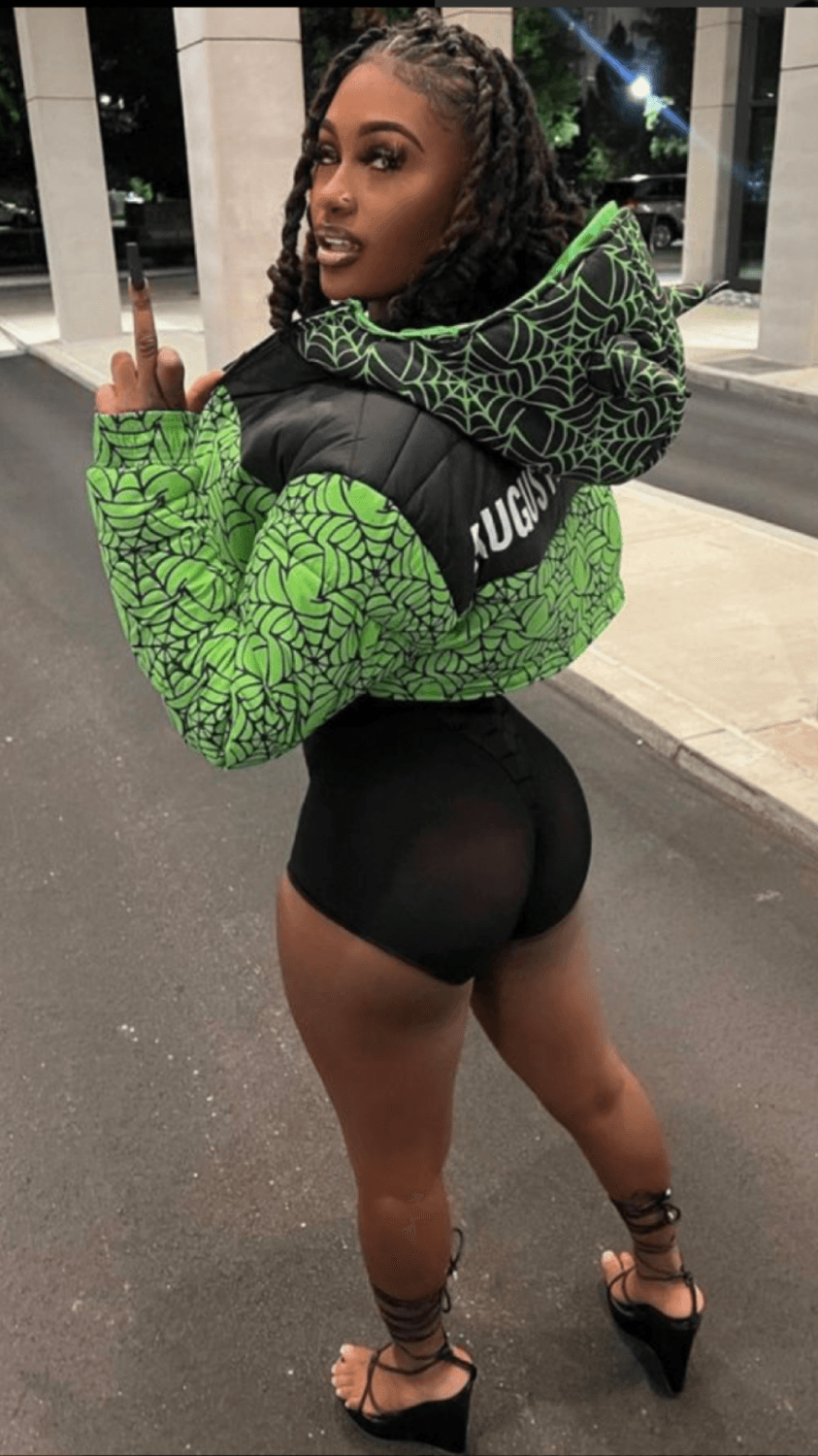 BootyShorts HighHeels & Sandals ?  ?