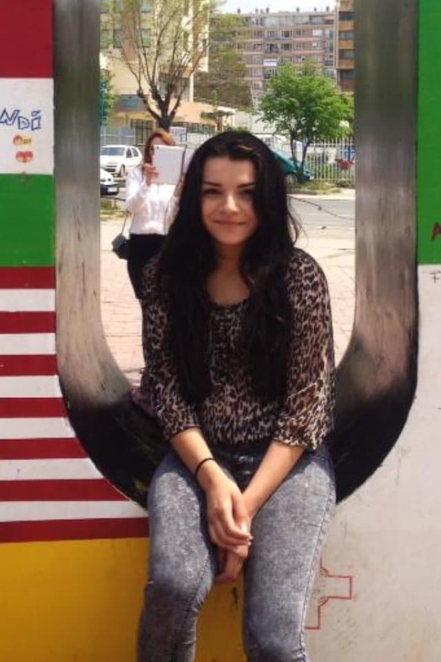 Albanian teen hottie Rina