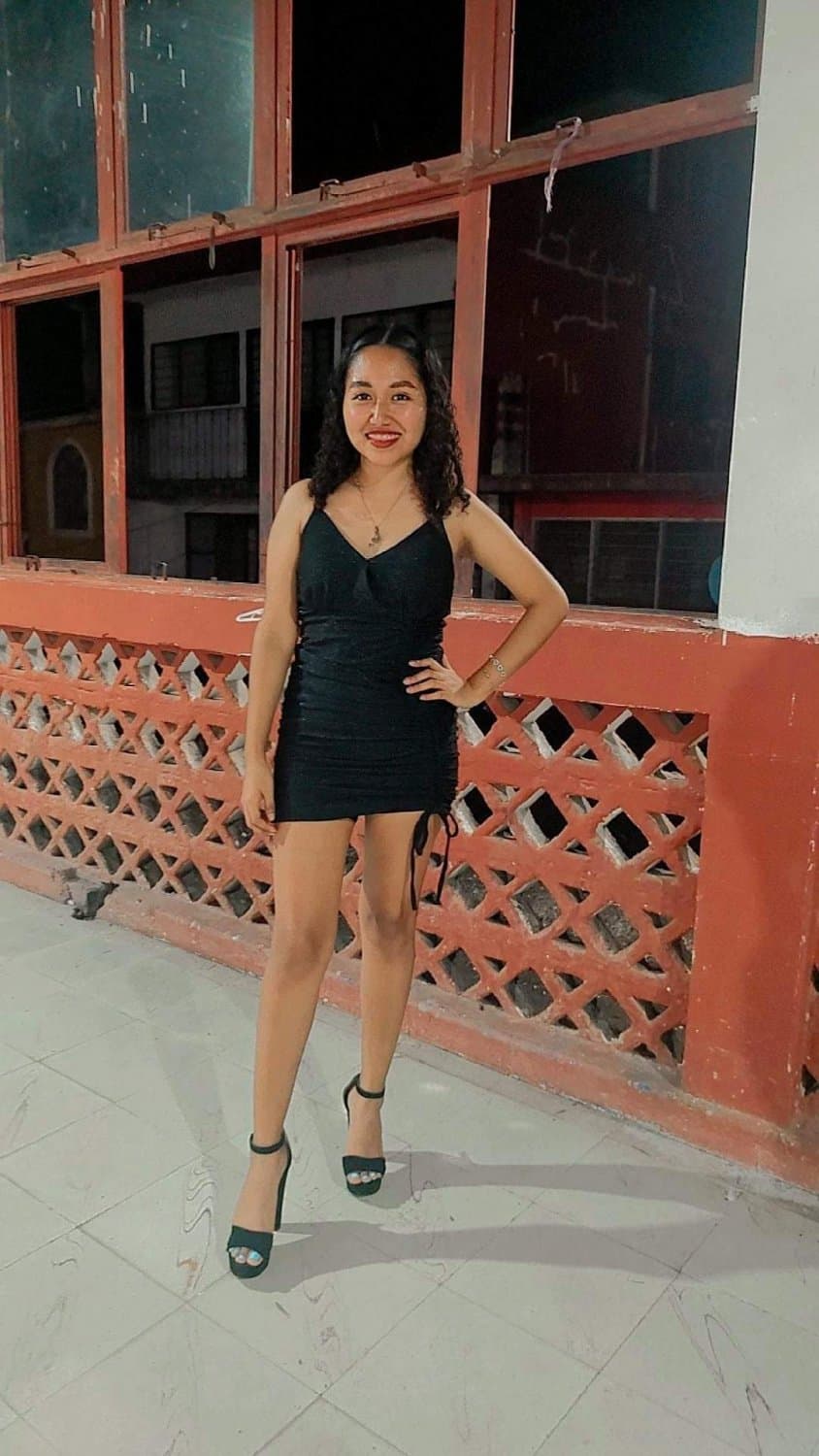 Putita morena culona filtrada y exhibida