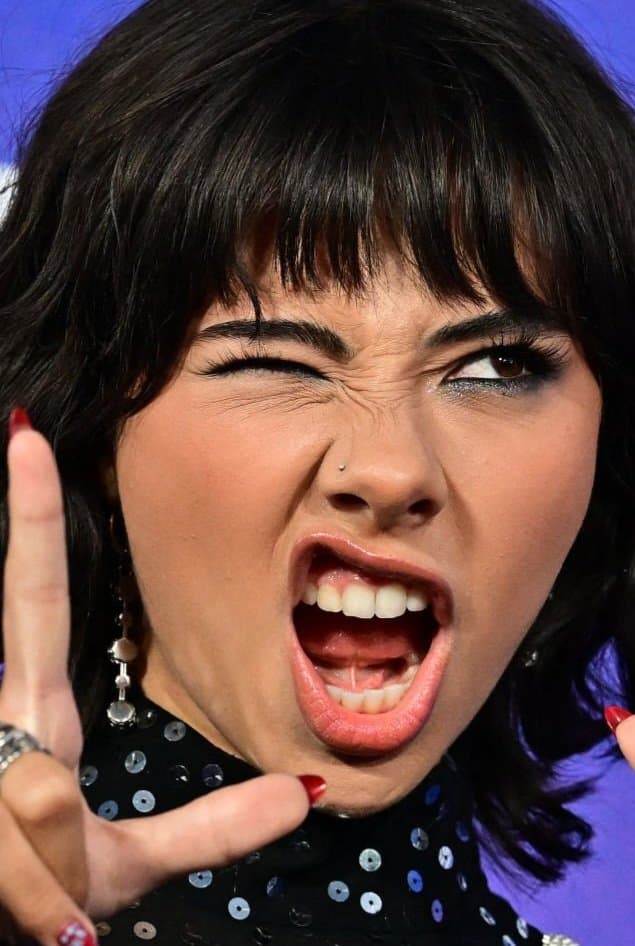 ( not complete yet ) Xochitl Gomez Faceporn #1 ( contest winner )