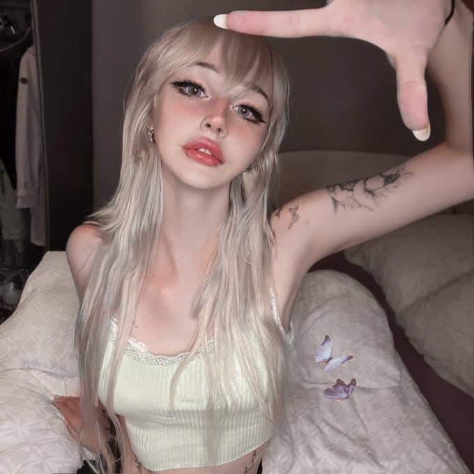 Barely legal tiktok teen loves showing off
