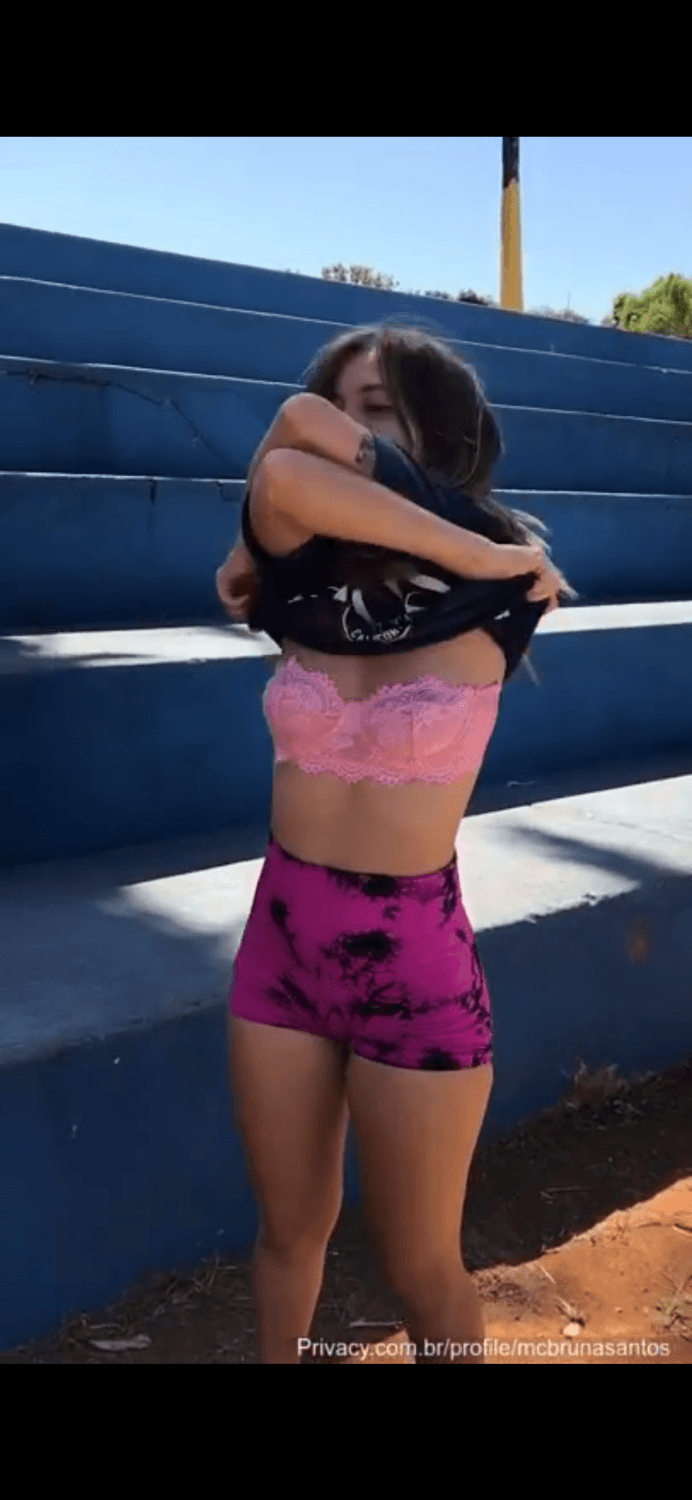 Cute petite brunette Bruna changing her clothes ?