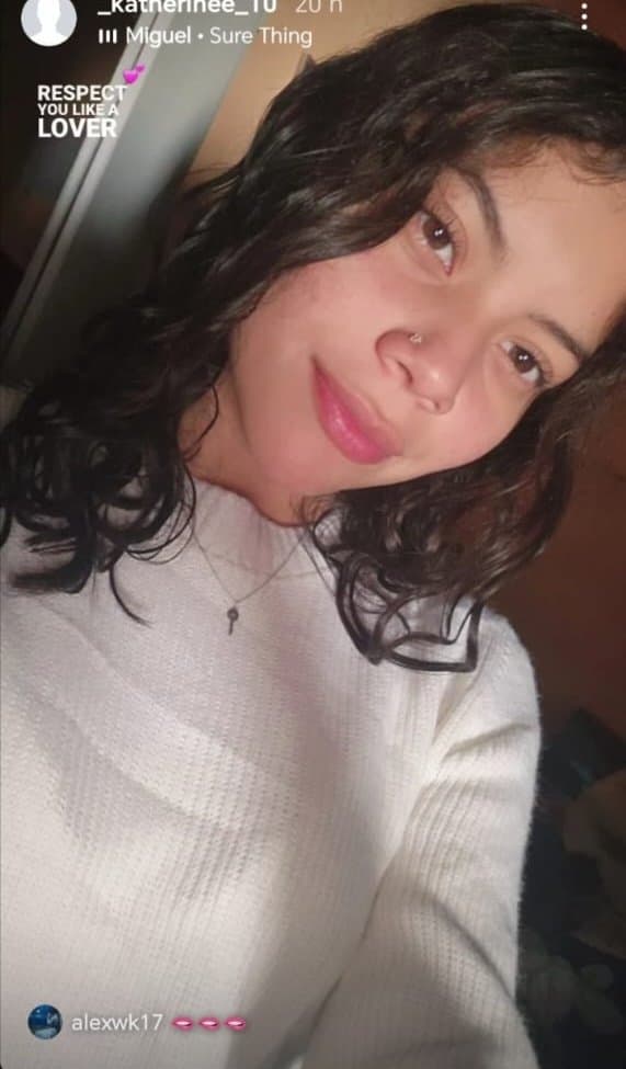 hola subo esta foto lo único que quiero es que me la llenen de semen y made foto y video