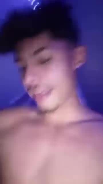 Romanian girl Instagram roxana.dnn 18 years old