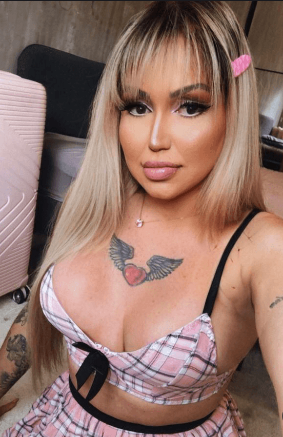 Click to view full size Michele nogueira