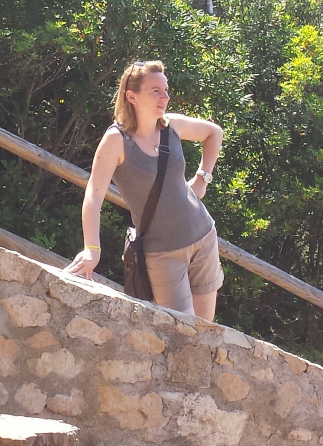 Cindy lost on chatpics