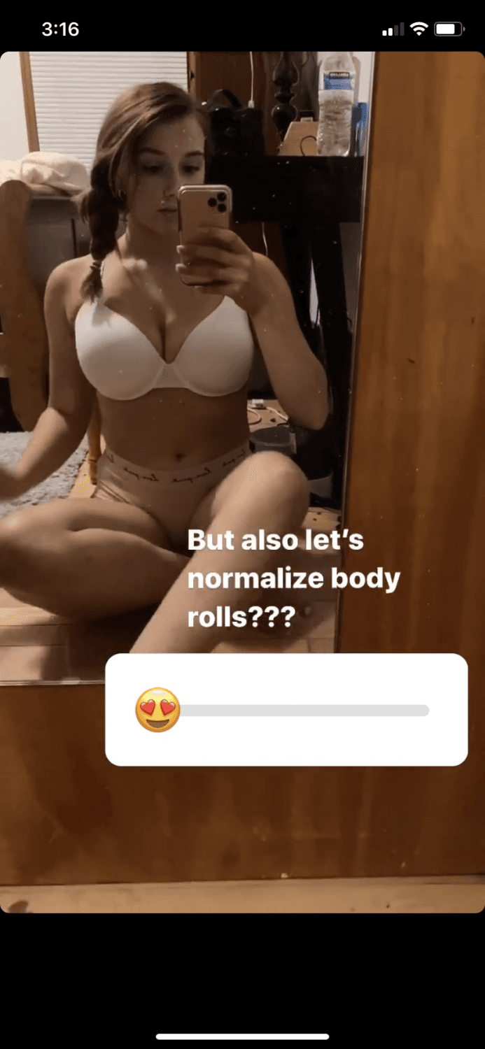 She squeezes her big tits so good and looks amazing kissing her girl