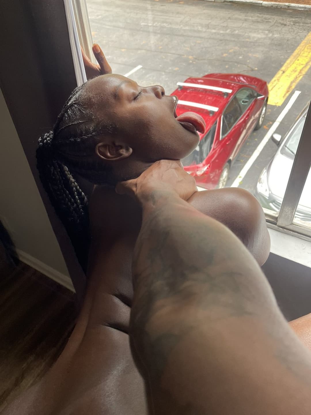 Ebony godess sloppy mouth on thick black guy!???