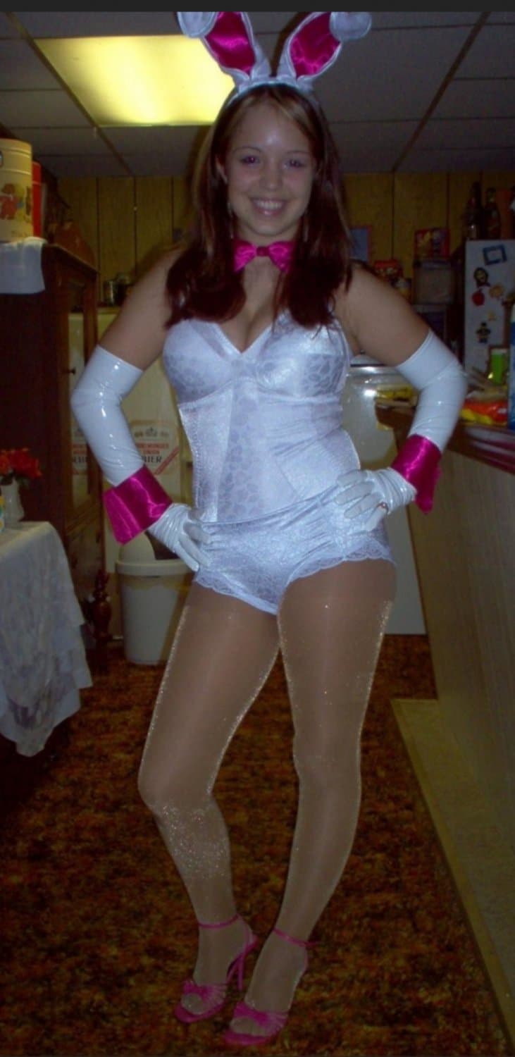 WEB FUCKIN WHORE CUNT SLAVE AUCTION CATALOG !