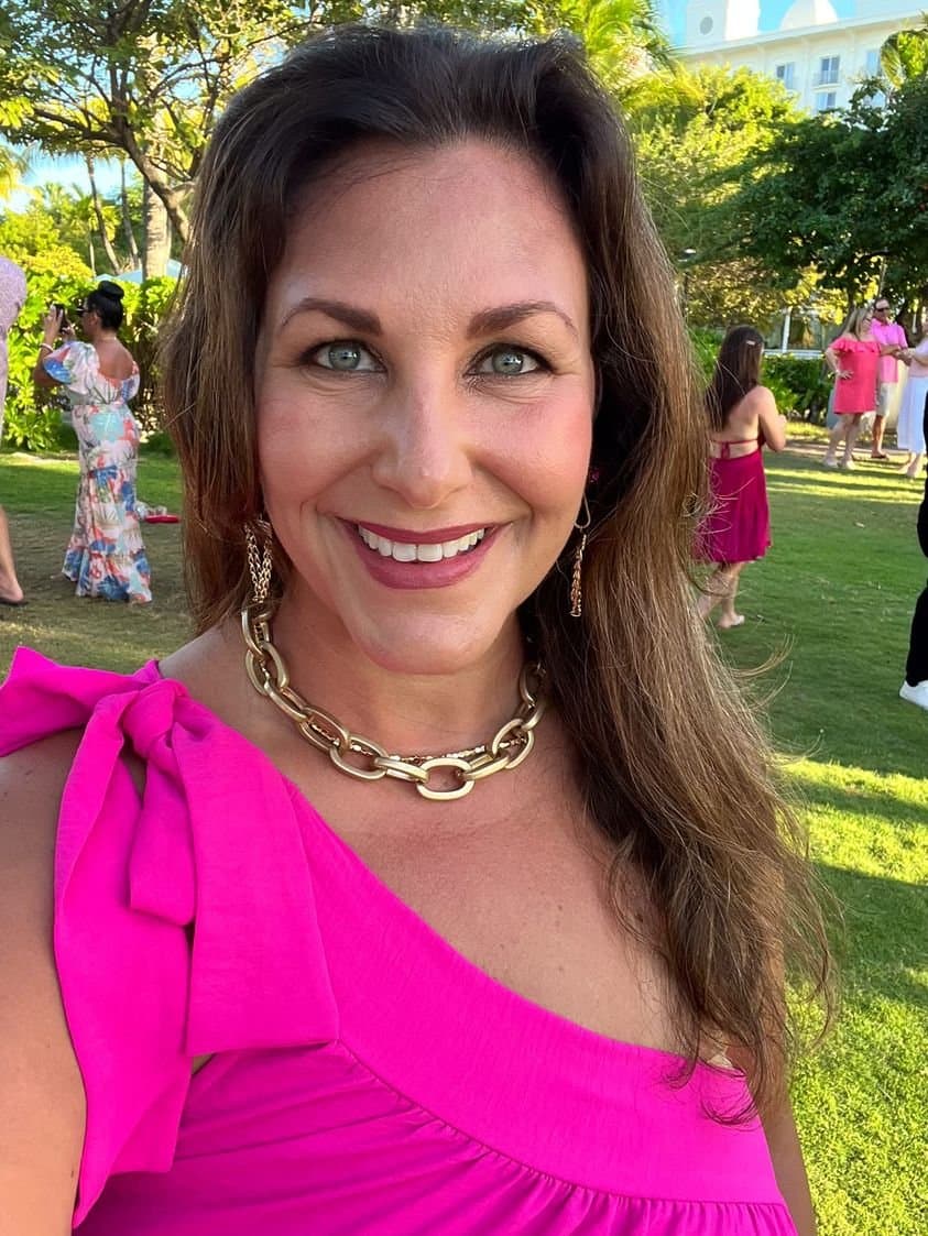 Regina the fun Realtor