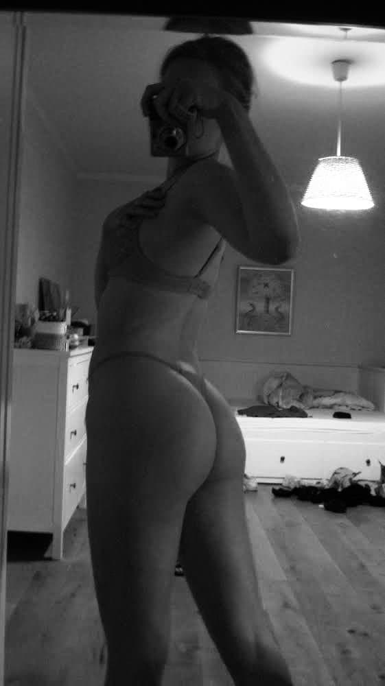 Blonde Rich fucktoy to breed (dm for more)