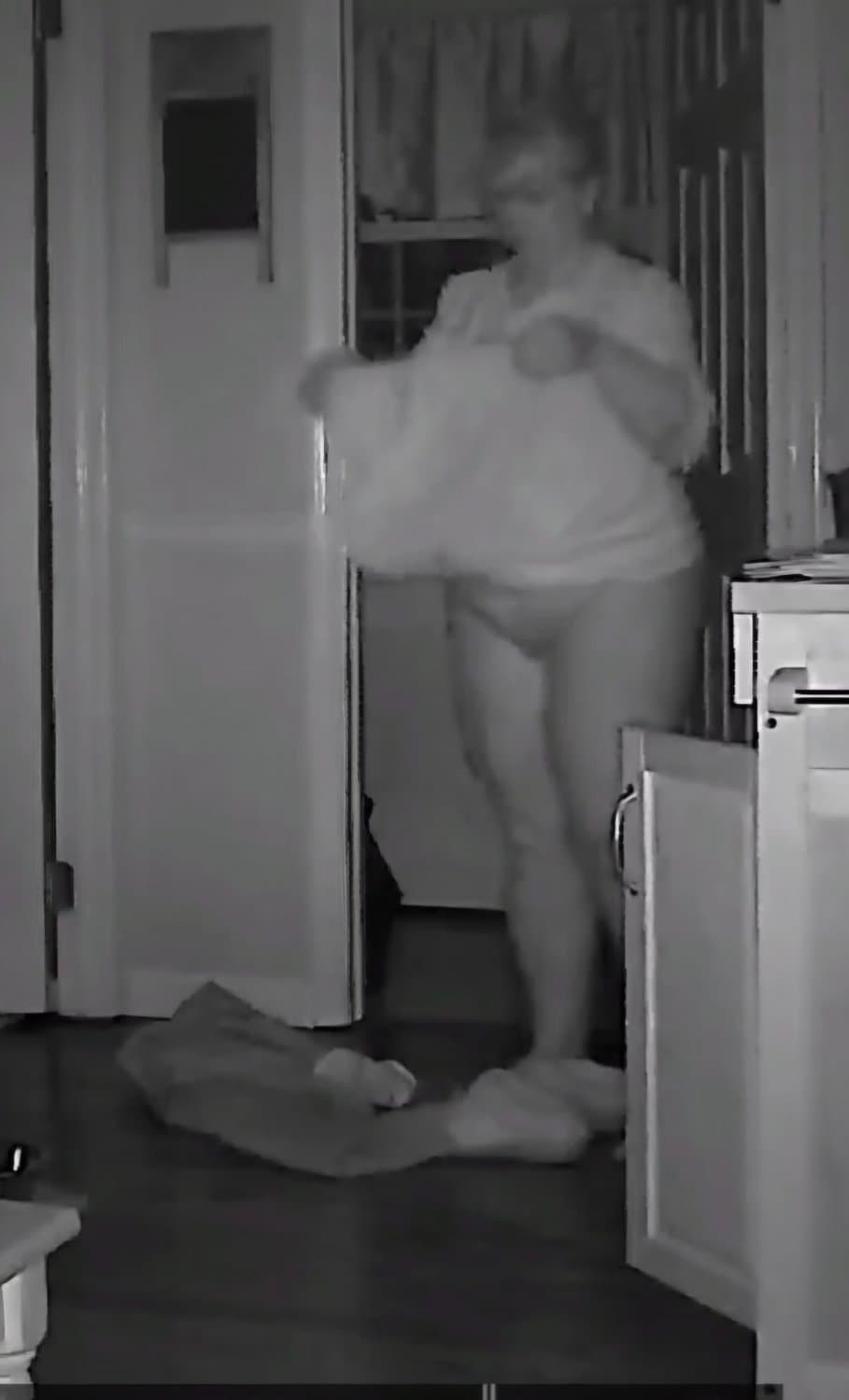 Pawg Step mom and slim thick daughter undress big ass small tits