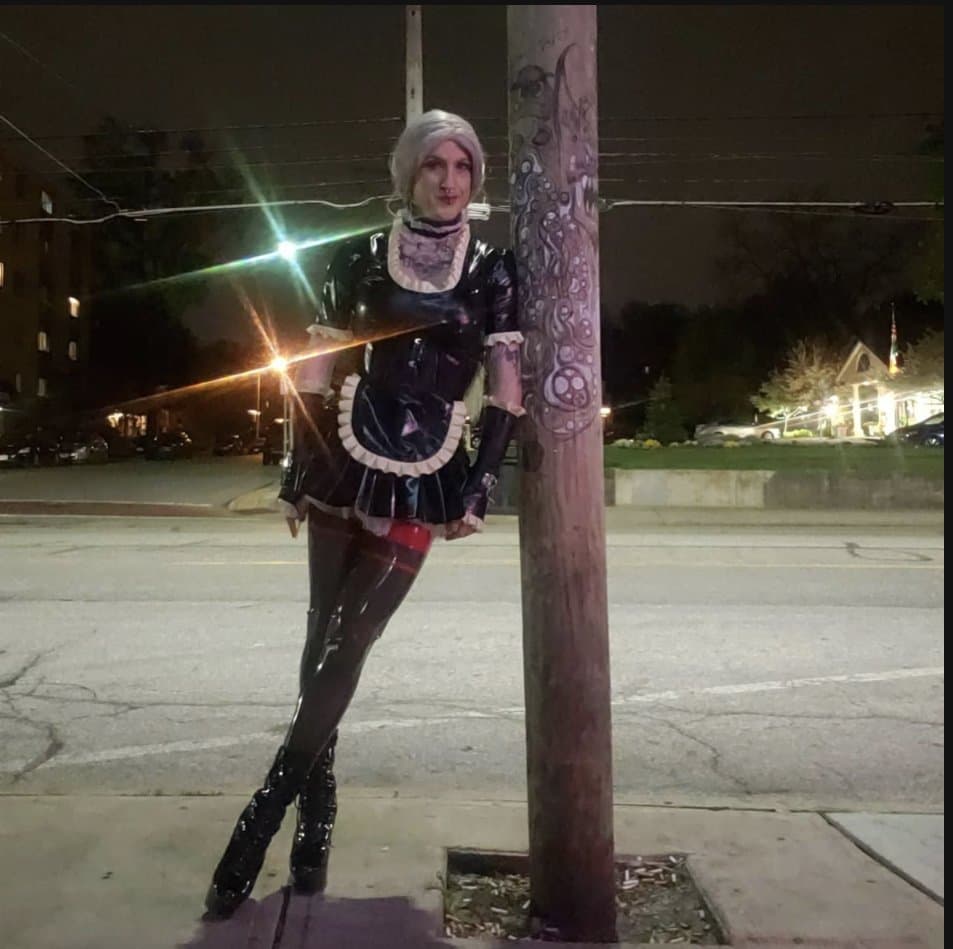 Comment what you’d do to this pathetic trans sissy latex whore.Tiffany minx @tiffanyminxcosplay