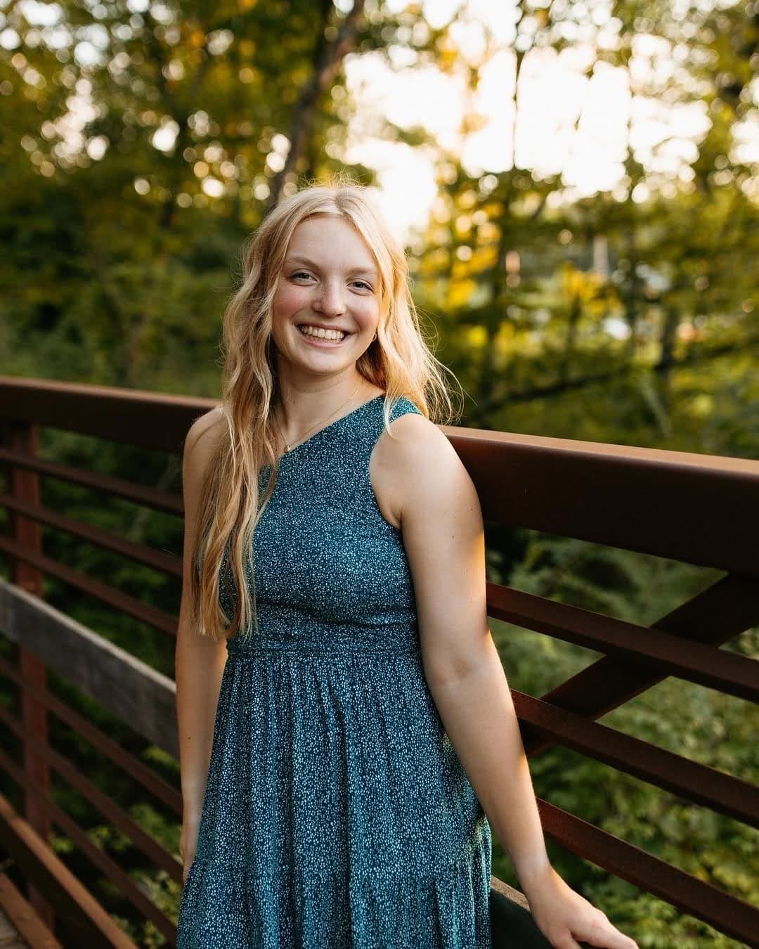 Sexy pale blonde Grace