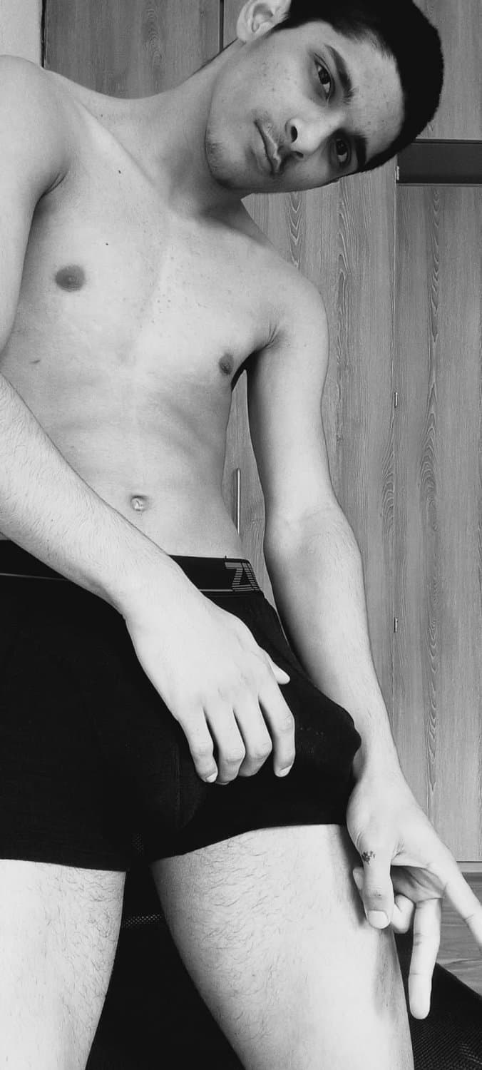 Simitli The Boy - Porn