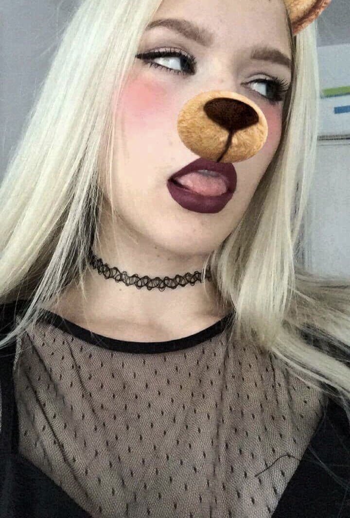 18yo Alternative Blonde Teen with Big Ass