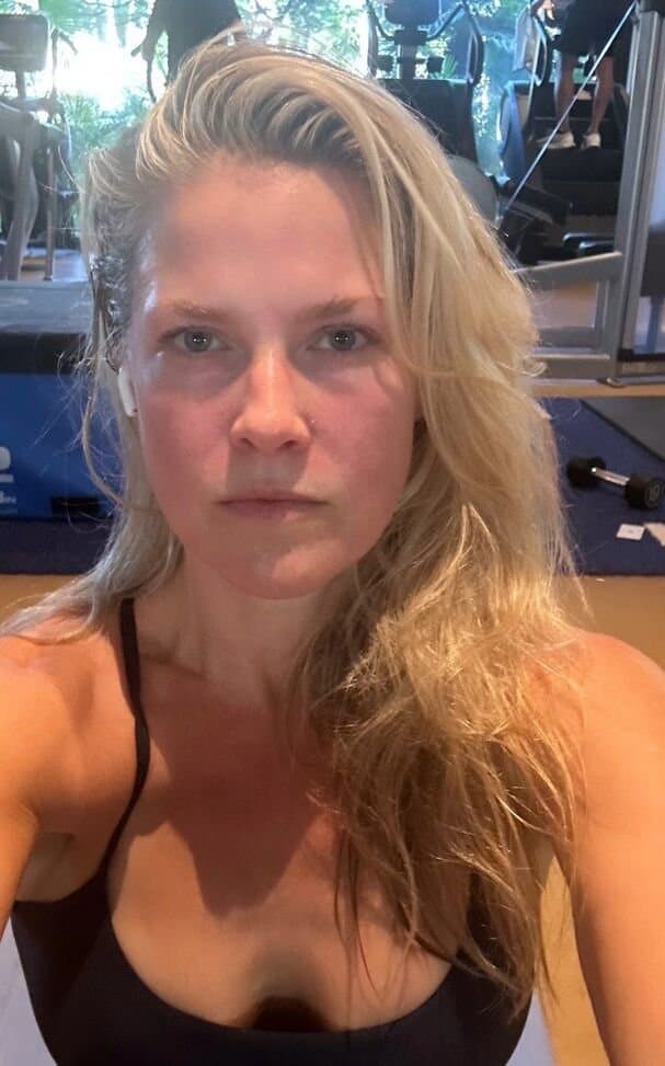 Ali Larter Has Always Drain Me ?How Id Love To Suck On Those HardNipples & Fuck That Beautiful Milf